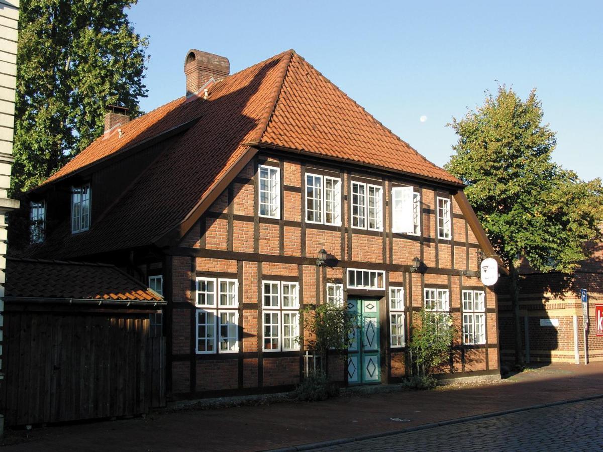 Kontraste Hotell Neumünster Exteriör bild